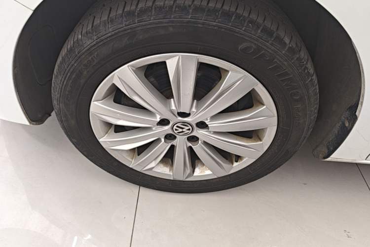 Used Volkswagen Bora 2019 Facelift Bora·Legend 1.5L Automatic Fashion Edition China VI Standard Left Front Wheel Hub
