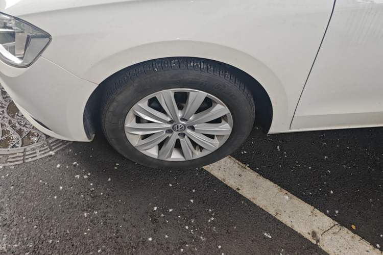 Used Volkswagen Bora 2019 Facelift Bora·Legend 1.5L Automatic Fashion Edition China VI Standard Left Front Wheel Hub