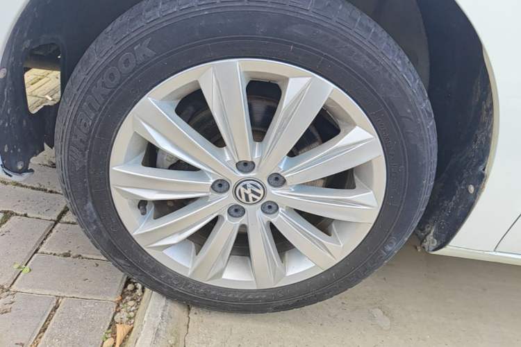 Used Volkswagen Bora 2019 Facelift Bora·Legend 1.5L Automatic Fashion Edition China VI Standard Left Front Wheel Hub