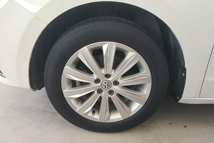 Used Volkswagen Bora 2019 Bora·Legend 1.5L Automatic Fashion Edition China VI Standard Left Front Wheel Hub