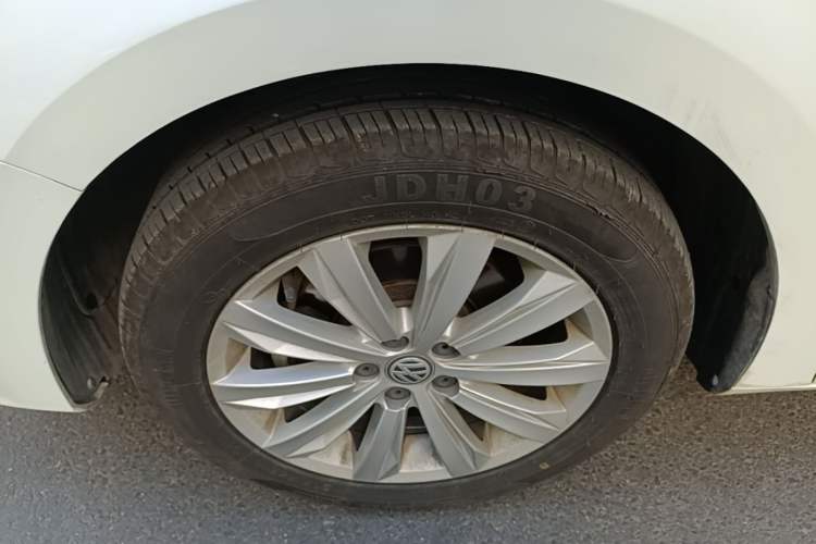 Used Volkswagen Bora 2019 Facelift Bora·Legend 1.5L Automatic Fashion Edition China VI Standard Left Front Wheel Hub