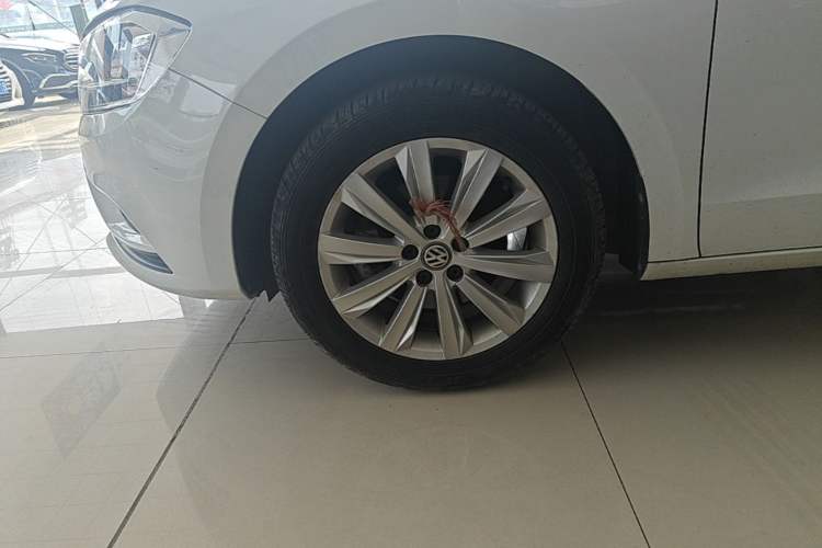 Used Volkswagen Bora 2019 Facelift Bora·Legend 1.5L Automatic Fashion Edition China VI Standard Left Front Wheel Hub