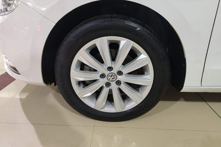 Used Volkswagen Bora 2019 Facelift Bora·Legend 1.5L Automatic Fashion Edition China VI Standard Left Front Wheel Hub