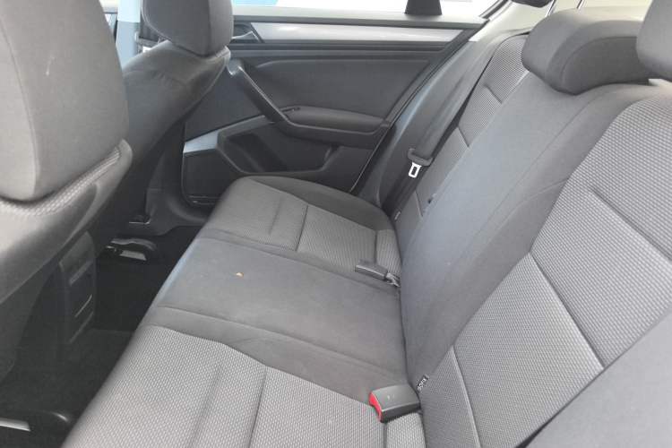 Used Volkswagen Bora 2019 Facelift Bora·Legend 1.5L Automatic Fashion Edition China VI Standard Left Rear Seat