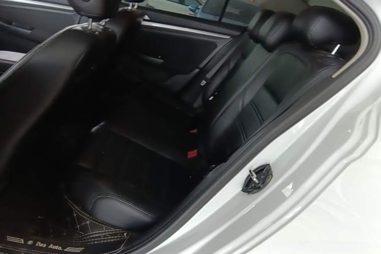 Used Volkswagen Bora 2019 1.5L Manual Fashion Edition Left Rear Seat