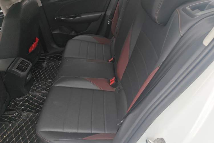 Used Volkswagen Bora 2019 Revised Version 1.5L Automatic Comfort Edition China V Standard Left Rear Seat