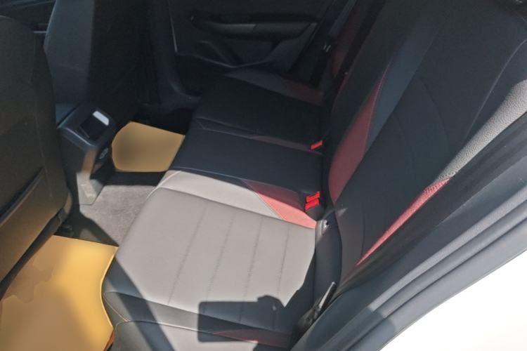 Used Volkswagen Bora 2019 Revised Version 1.5L Automatic Comfort Edition China VI Standard Left Rear Seat