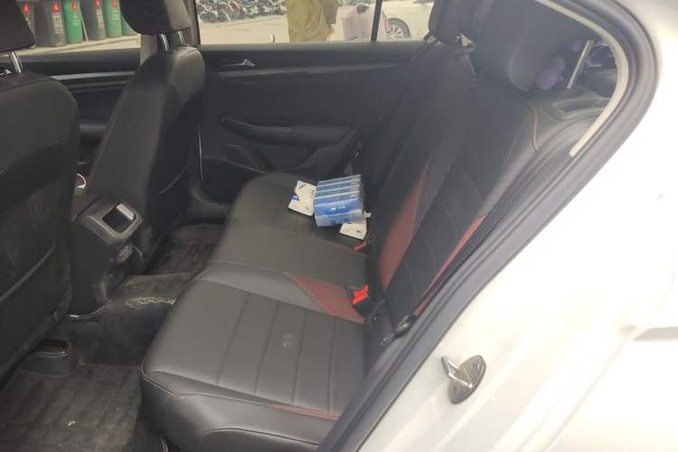 Used Volkswagen Bora 2019 Revised Version 1.5L Automatic Comfort Edition China VI Standard Left Rear Seat
