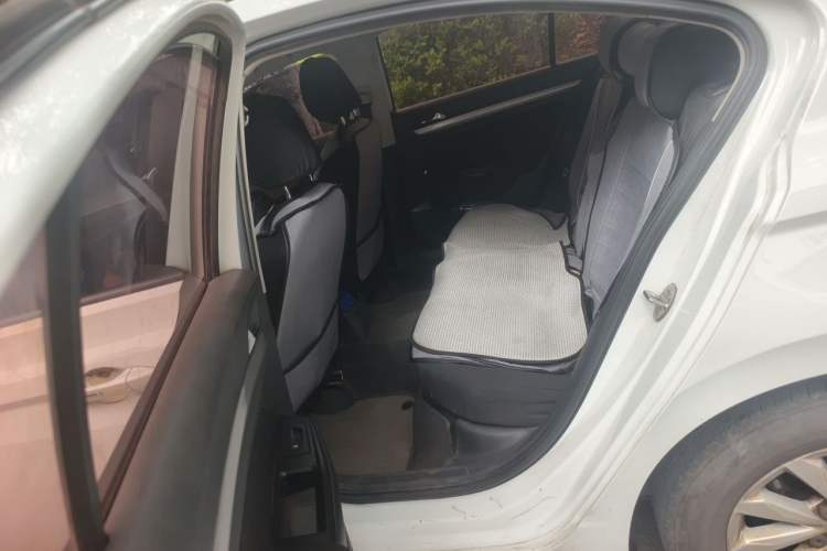 Used Volkswagen Bora 2019 1.5L Automatic Fashion Model Left Rear Seat