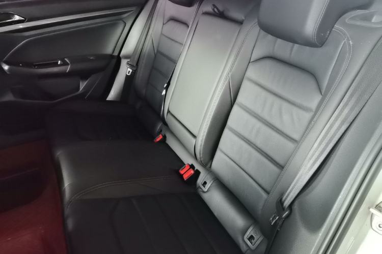 Used Volkswagen Bora 2019 Revised Version 280TSI DSG Luxury Edition China V Standard Left Rear Seat