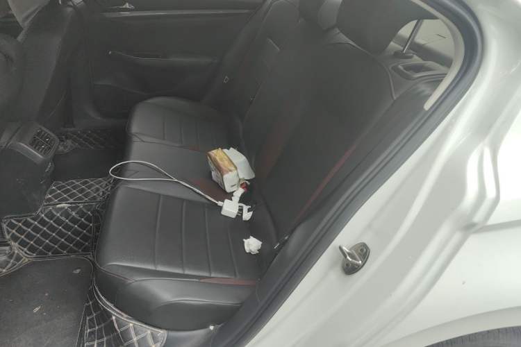 Used Volkswagen Bora 2019 Revised Version 1.5L Automatic Elite Edition China V Standard Left Rear Seat