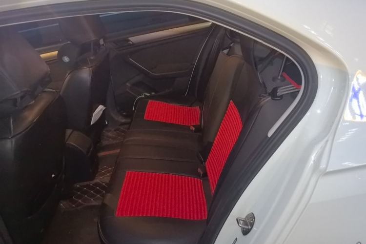 Used Volkswagen Bora 2019 Bora Legend 1.5L Manual Fashion Edition China VI Standard Left Rear Seat