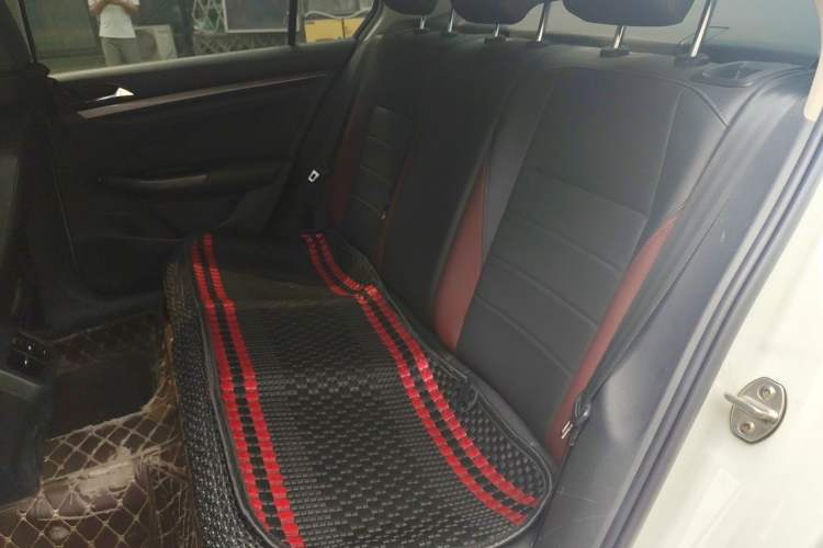 Used Volkswagen Bora 2019 1.5L Manual Comfort Version Left Rear Seat