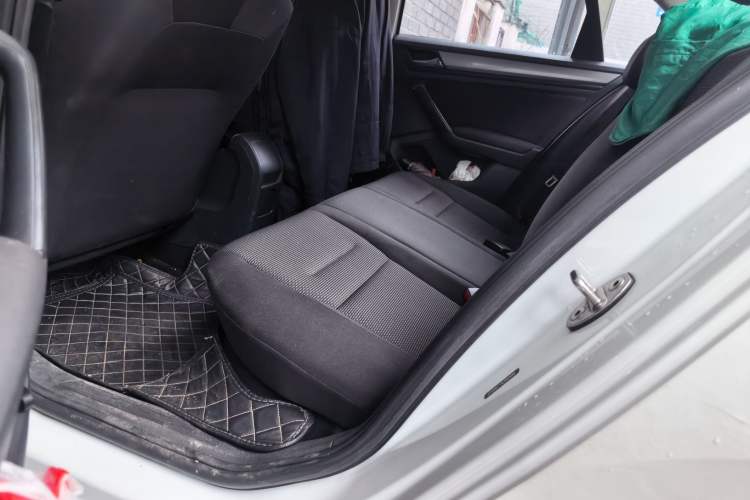 Used Volkswagen Bora 2019 Facelift Bora·Legend 1.5L Automatic Fashion Edition China VI Standard Left Rear Seat