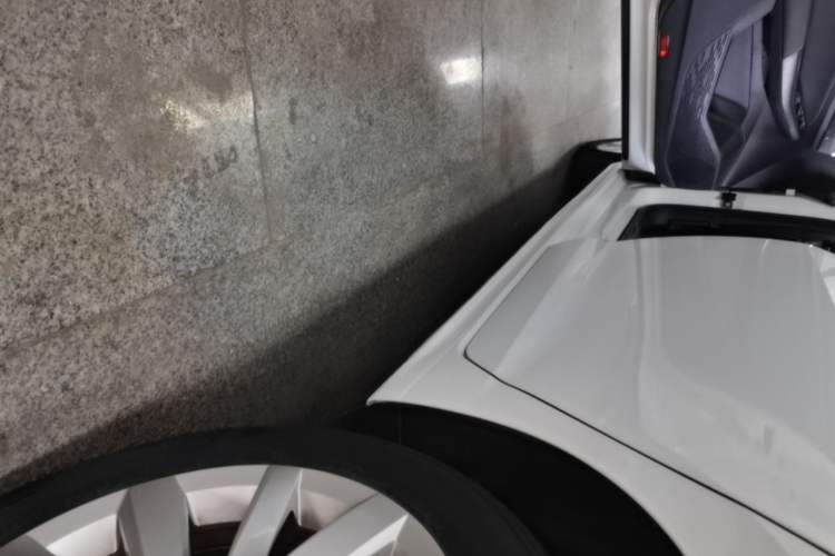 Used Volkswagen Bora 2019 Revised Version 1.5L Automatic Comfort Edition China VI Standard Left Side Sill