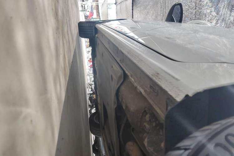 Used Volkswagen Bora 2019 1.5L Automatic Comfort Model Left Side Sill