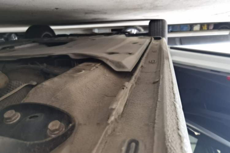 Used Volkswagen Bora 2019 Revised Version 1.5L Manual Fashion Edition China VI Standard Left Side Sill