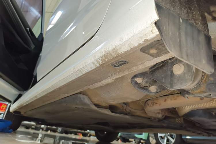 Used Volkswagen Bora 2019 Revised Version 1.5L Automatic Fashionable Style China VI Left Side Sill