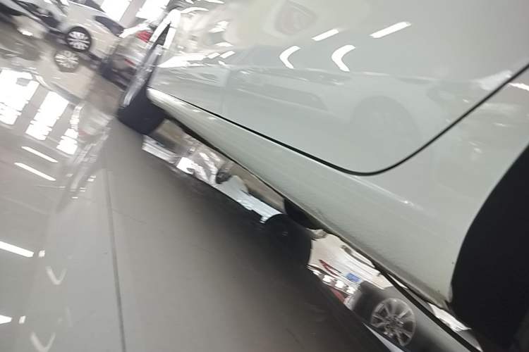 Used Volkswagen Bora 2019 Facelift Bora·Legend 1.5L Manual Fashion Edition China VI Standard Left Side Sill