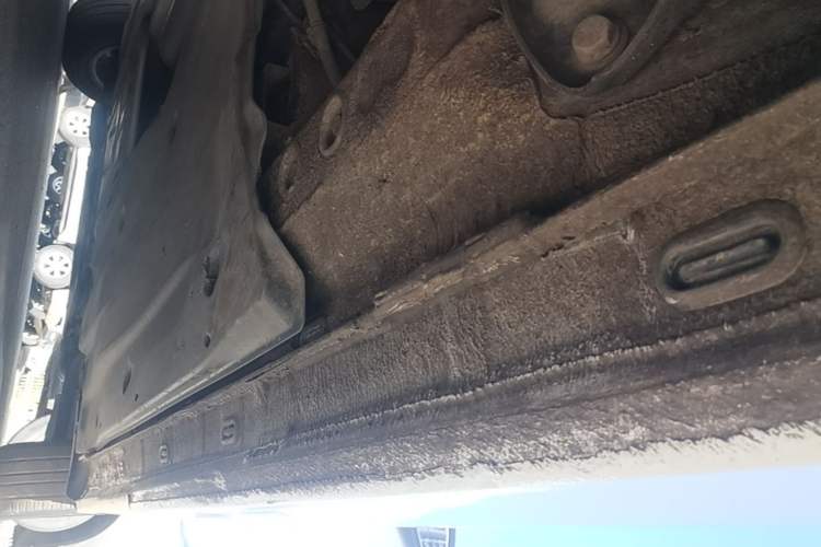 Used Volkswagen Bora 2019 1.5L Manual Fashion Edition Left Side Sill