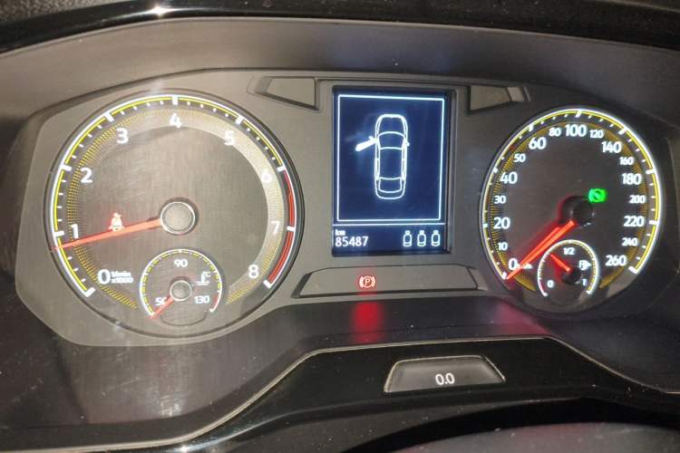 Used Volkswagen Bora 2019 Revised Version 1.5L Automatic Comfort Edition China VI Standard Odometer Close Up