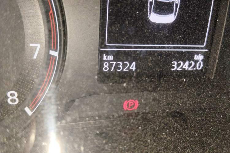 Used Volkswagen Bora 2019 1.5L Manual Comfort Version Odometer Close Up
