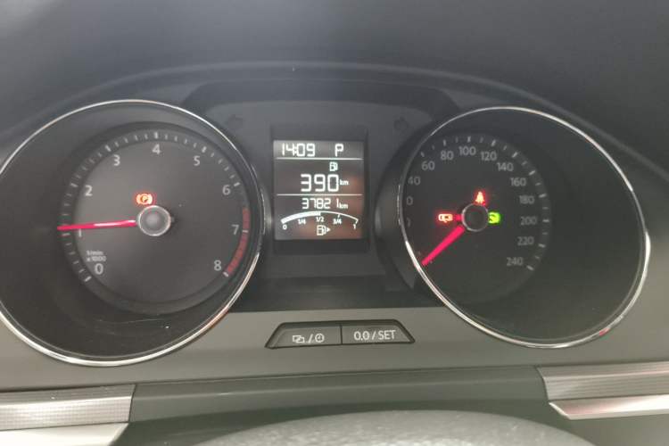 Used Volkswagen Bora 2019 Bora Legend 1.5L Automatic Leading Model China VI Standard Odometer Close Up