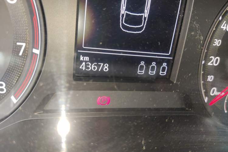 Used Volkswagen Bora 2019 Revised Version 1.5L Automatic Comfort Edition China VI Standard Odometer Close Up
