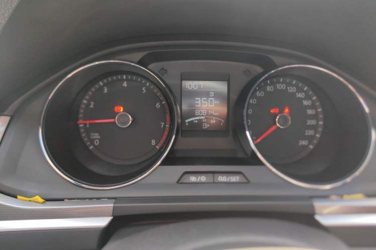 Used Volkswagen Bora 2019 Bora Legend 1.5L Manual Fashion Edition China VI Standard Odometer Close Up