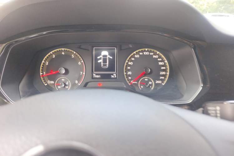 Used Volkswagen Bora 2019 Revised Version 1.5L Manual Fashion Edition China V Standard Odometer Close Up