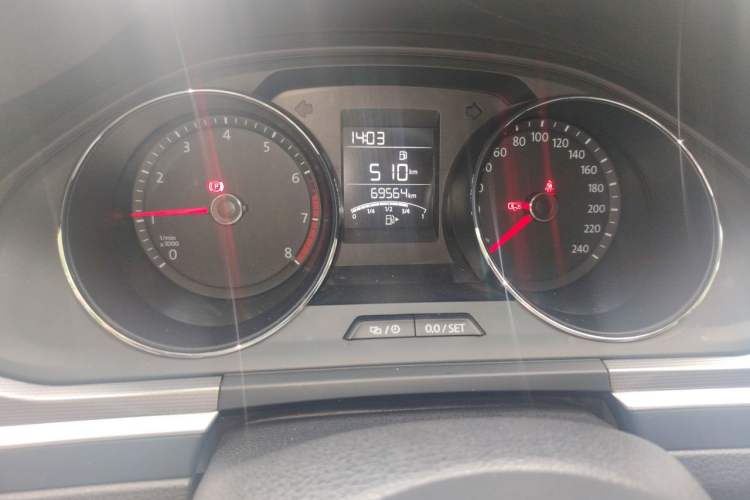 Used Volkswagen Bora 2019 Bora Legend 1.5L Manual Fashion Edition China VI Standard Odometer Close Up