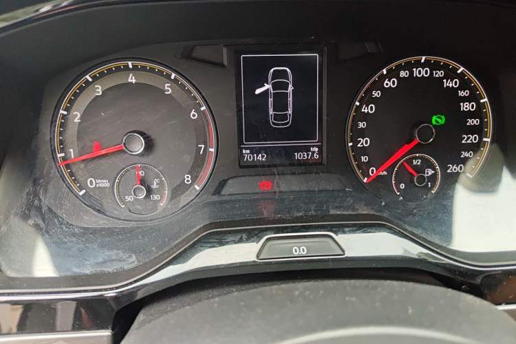 Used Volkswagen Bora 2019 Revised Version 1.5L Automatic Elite Edition China VI Standard Odometer Close Up