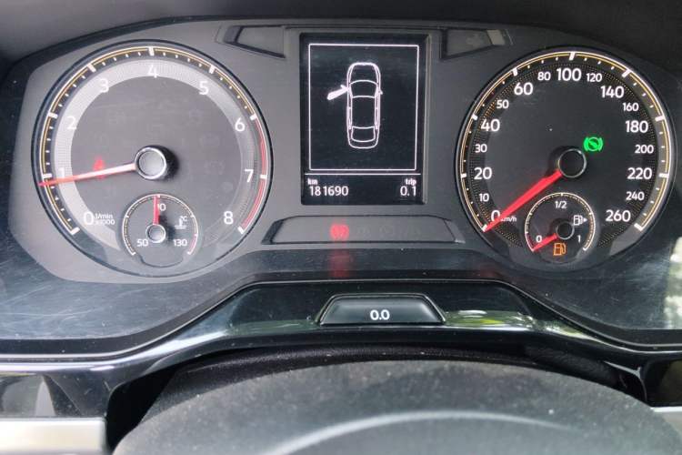Used Volkswagen Bora 2019 Revised Version 1.5L Automatic Fashionable Style China VI Odometer Close Up