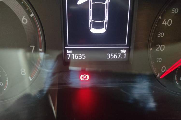 Used Volkswagen Bora 2019 Revised Version 1.5L Automatic Fashionable Style China V Standard Odometer Close Up