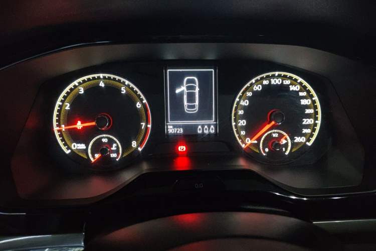Used Volkswagen Bora 2019 Revised Version 1.5L Automatic Comfort Edition China VI Standard Odometer Close Up