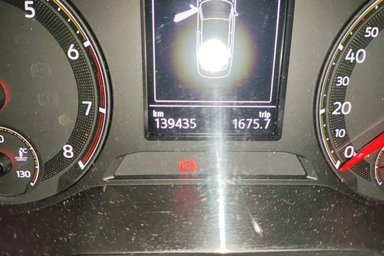 Used Volkswagen Bora 2019 1.5L Manual Comfort Version Odometer Close Up