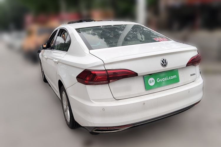 Used Volkswagen Bora 2019 1.5L Manual Comfort Version Rear Left 45 Deg