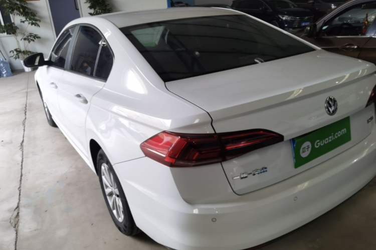 Used Volkswagen Bora 2019 Revised Version 1.5L Manual Fashion Edition China VI Standard Rear Left 45 Deg