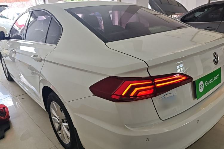 Used Volkswagen Bora 2019 1.5L Automatic Elite Version Rear Left 45 Deg