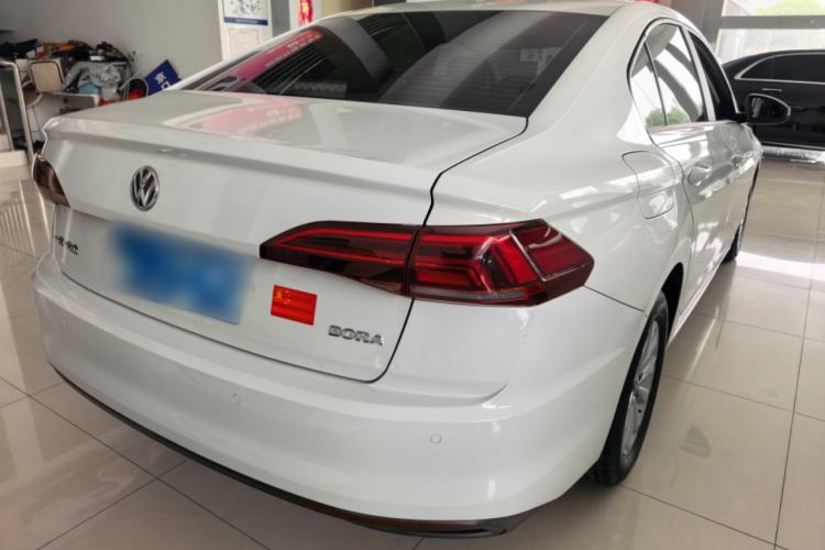 Used Volkswagen Bora 2019 1.5L Manual Fashion Edition Rear Right 45 Deg