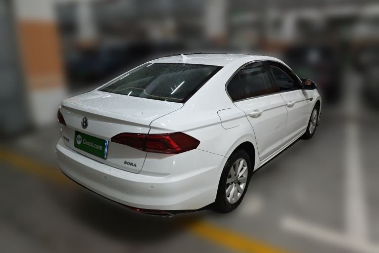 Used Volkswagen Bora 2019 1.5L Automatic Elite Version Rear Right 45 Deg