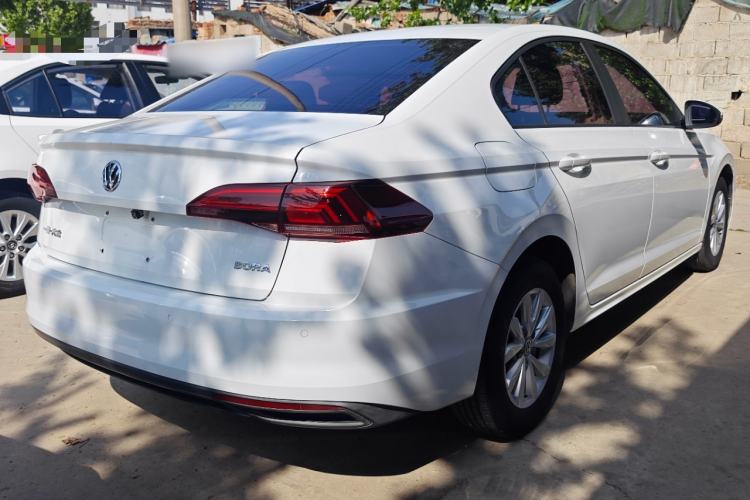 Used Volkswagen Bora 2019 1.5L Manual Fashion Edition Rear Right 45 Deg