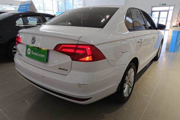Used Volkswagen Bora 2019 Bora·Legend 1.5L Manual Fashion Edition China V Standard Rear Right 45 Deg