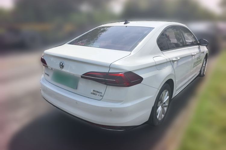 Used Volkswagen Bora 2019 1.5L Manual Comfort Version Rear Right 45 Deg