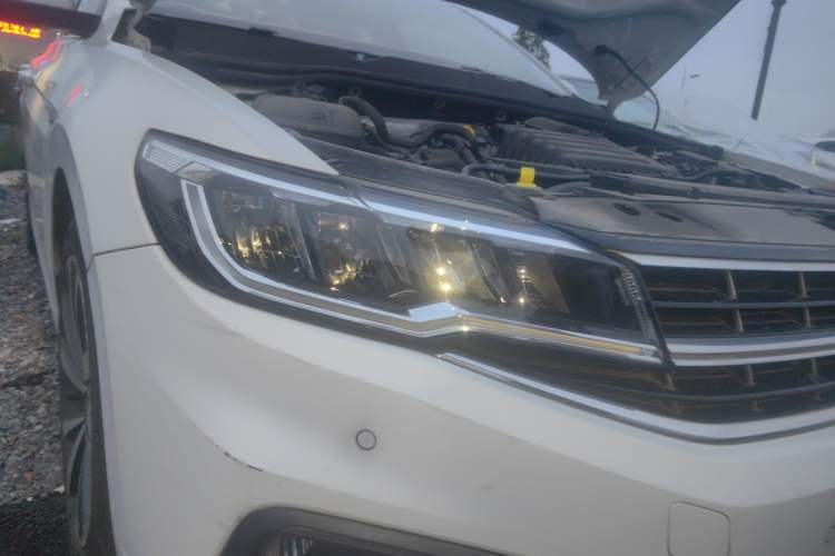 Used Volkswagen Bora 2019 Revised Version 280TSI DSG Luxury Edition China VI Standard Right Front Headlight