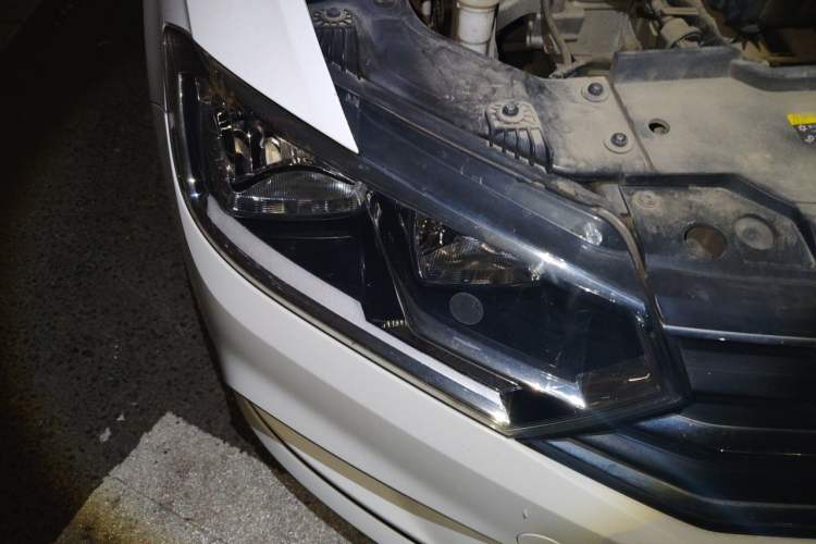 Used Volkswagen Bora 2019 Bora Legend 1.5L Manual Fashion Edition China VI Standard Right Front Headlight