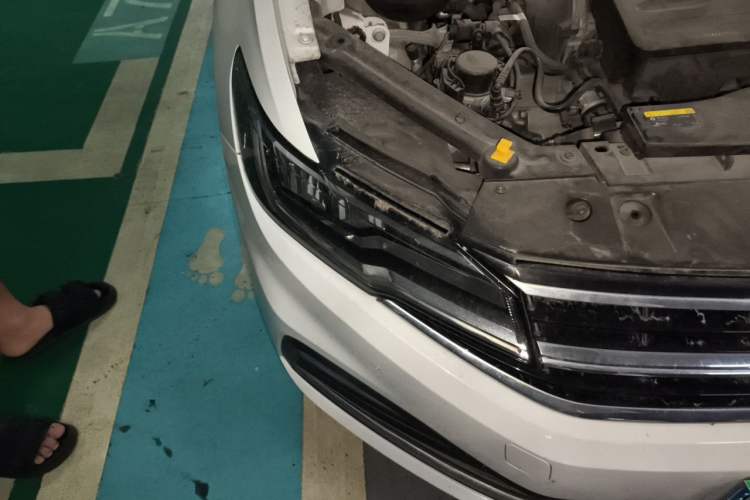 Used Volkswagen Bora 2019 Revised Version 1.5L Automatic Elite Edition China VI Standard Right Front Headlight