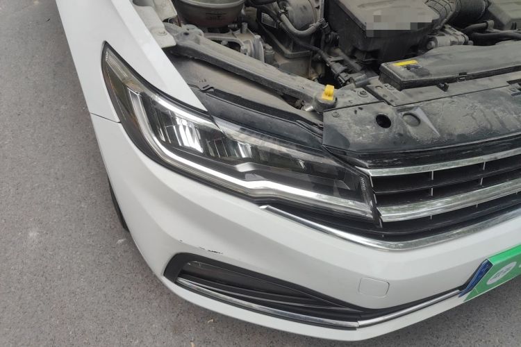 Used Volkswagen Bora 2019 Revised Version 1.5L Automatic Elite Edition China V Standard Right Front Headlight