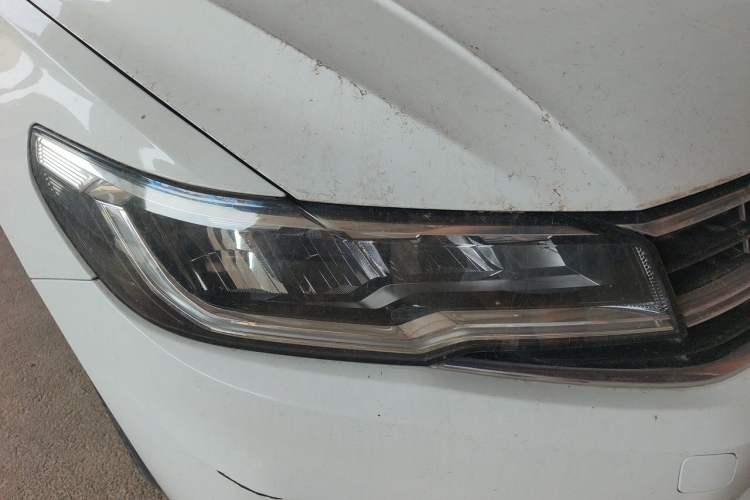 Used Volkswagen Bora 2019 Revised Version 1.5L Automatic Elite Edition China VI Standard Right Front Headlight