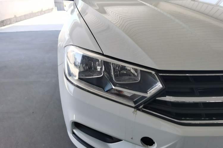 Used Volkswagen Bora 2019 Bora·Legend 1.5L Automatic Fashion Edition China V Standard Right Front Headlight